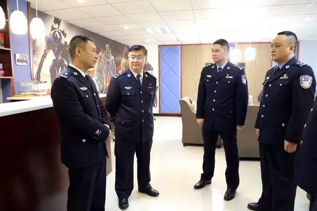 韩警方对警察厅厅长赵志浩官邸展开扣押搜查|界面新闻 · 快讯