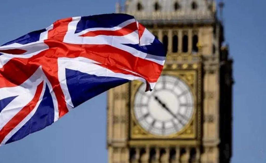 英国将再向乌克兰提供价值2.25亿英镑的军事装备|界面新闻 · 快讯